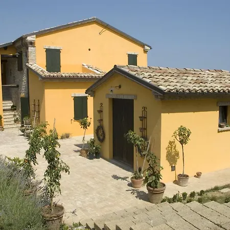 Il Sassone Farm stay *