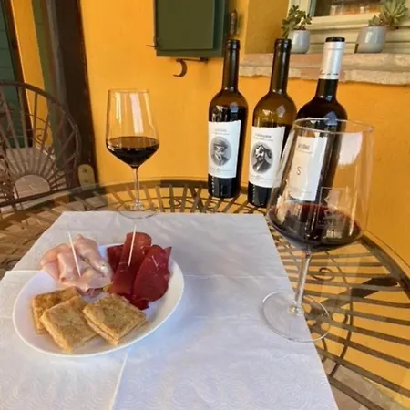 Farm stay Il Sassone Camerano